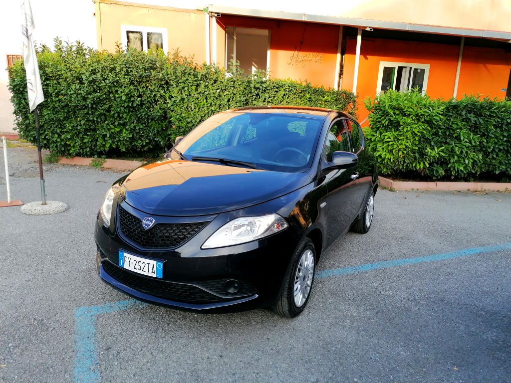 LANCIA Ypsilon 1.2 s&s ecochic 
