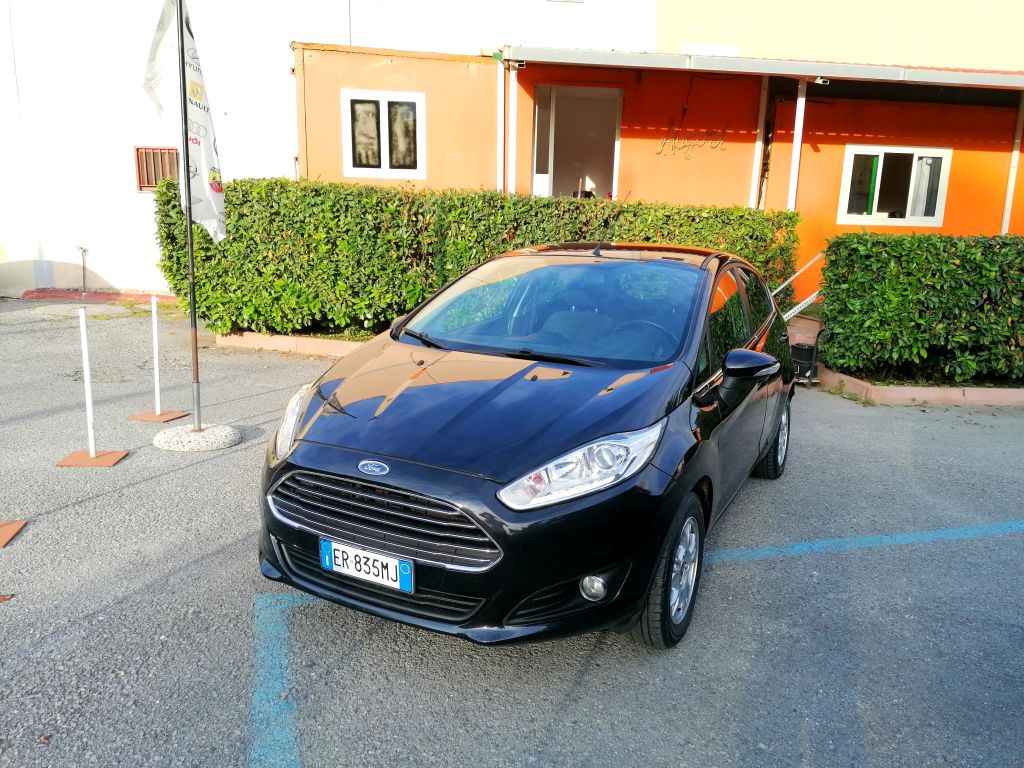 FORD Fiesta 1.4 g.p.l. 