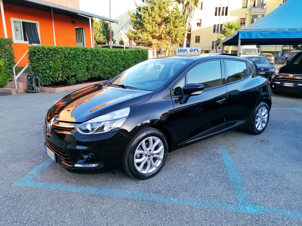 RENAULT Clio 0.9 tce s&s g.p.l. 